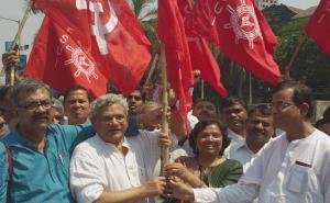 Western Jatha Being Flagged Off By Pradnya Daya Pawar