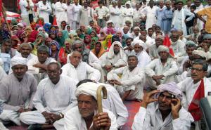 People at the Jhunjunu Meeting