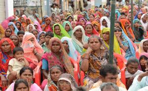 Women at the Gohad meeting