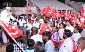 Com. A. K. Padmanabhan addressing a rally in Virudhunagar.