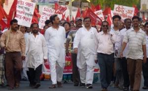 Com. Bangsha Gopal Choudhary campaigning in Asansol.