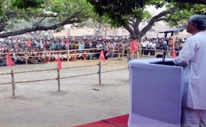 Com Manik Sarkar addressing a mass meeting