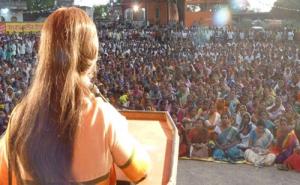 Com. Brinda Karat addressing mass rally in Asansol